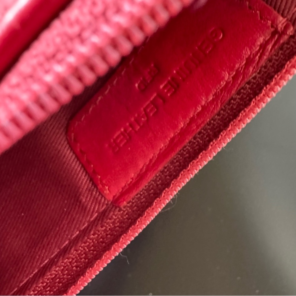 NWT Leather New York Red RFID Blocking Wallet card holder with zipper coin purse - Picture 8 of 9